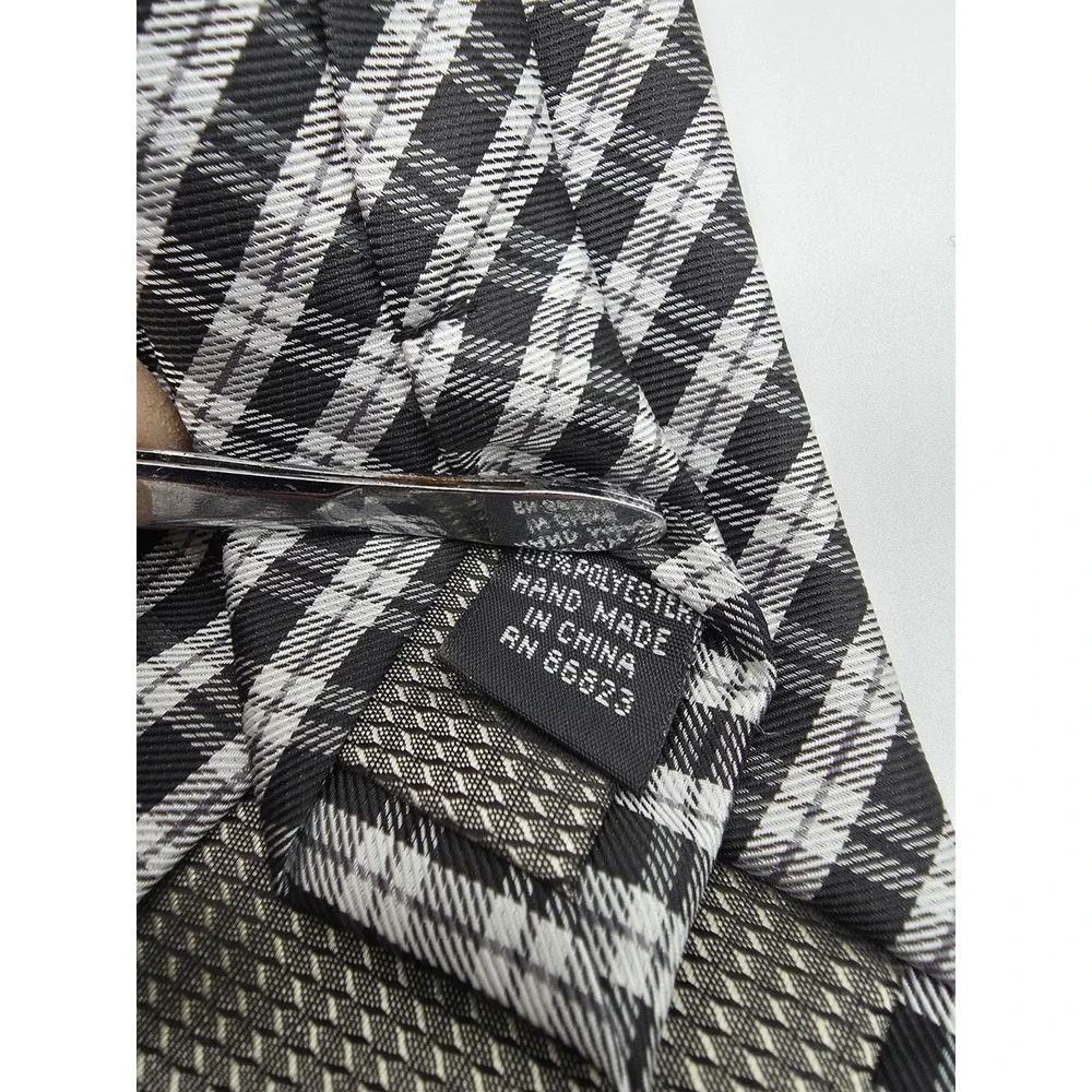 Haggar Black White Plaid Pattern Polyester Men's Tie Necktie 58